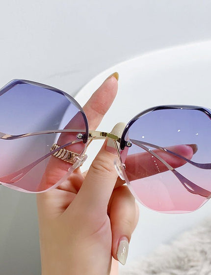 Fashionable UV Protection Sunglasses For Women