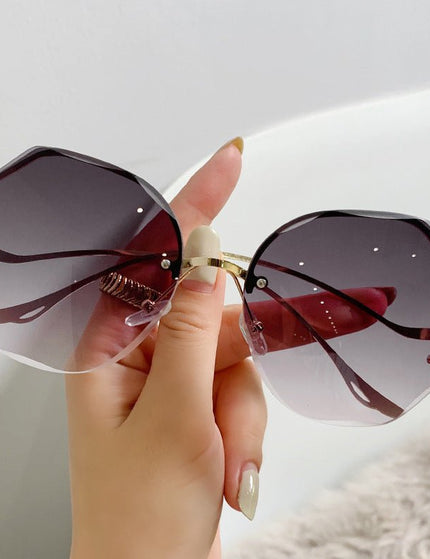 Fashionable UV Protection Sunglasses For Women