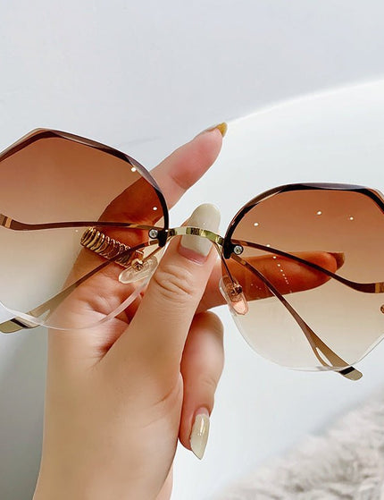 Fashionable UV Protection Sunglasses For Women