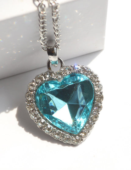 Love Sweater Chain Crystal Heart Titanic Ocean  Girl